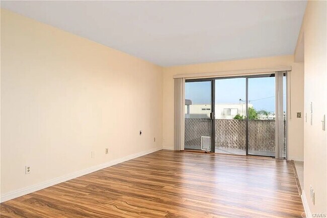 Building Photo - 2424 S Gaffey St