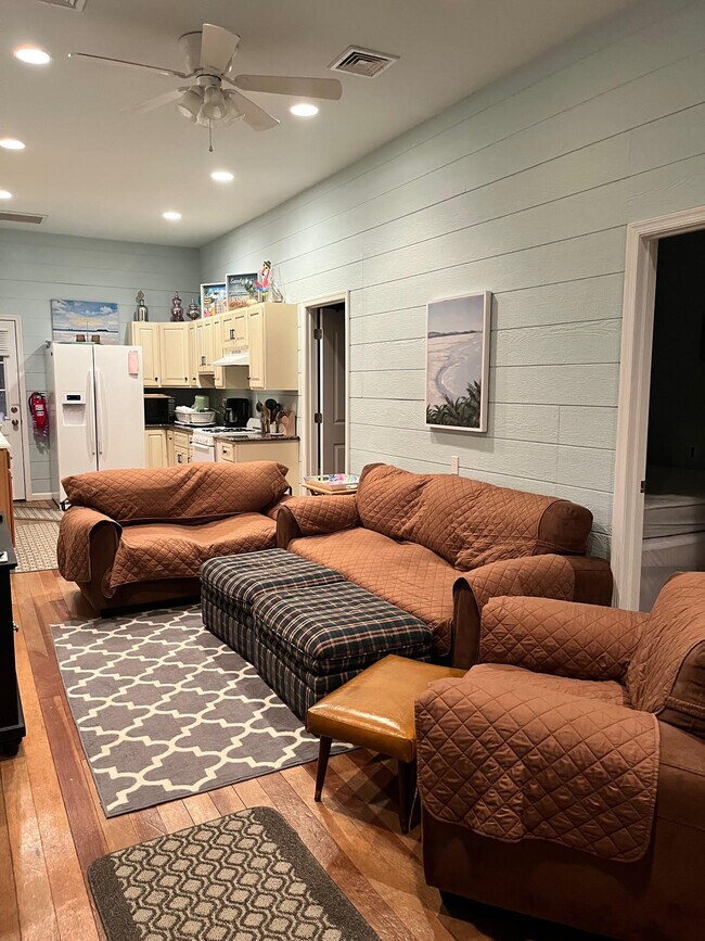 Building Photo - 571 Brielle Rd