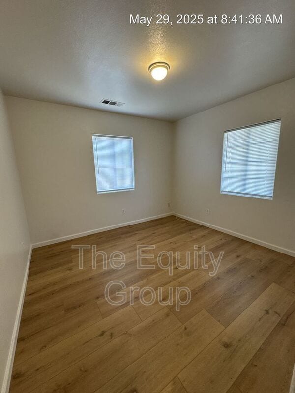Building Photo - 322 S Crespi Ave