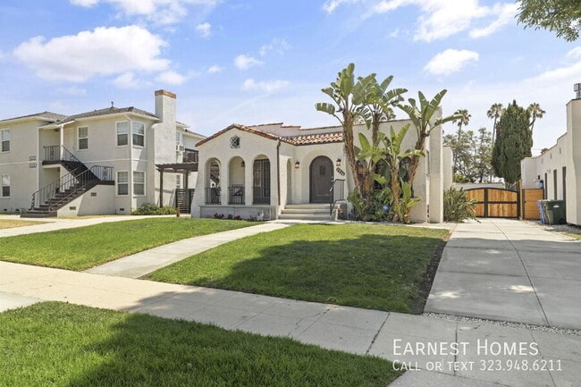 Building Photo - 5336 S Rimpau Blvd