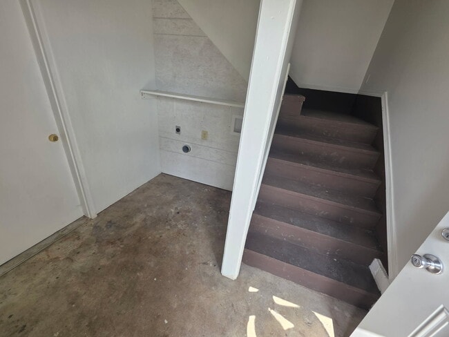 Building Photo - 59 S Crawford St