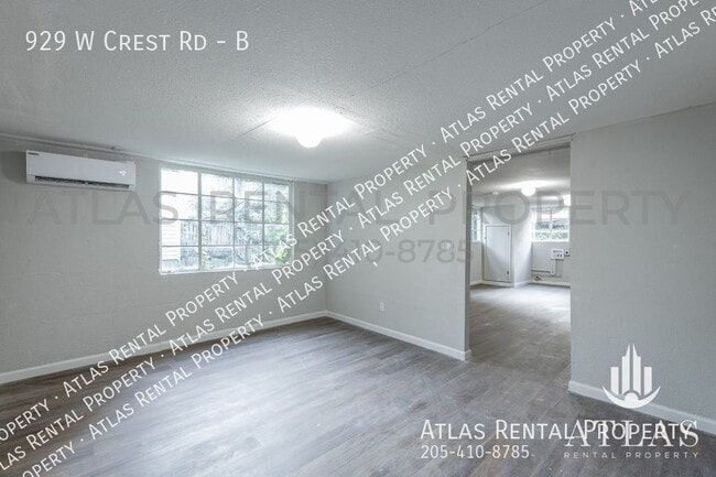Building Photo - 929 W Crest Rd