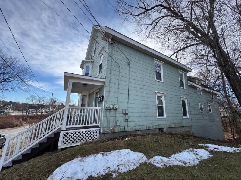 Building Photo - 16 Mentor St