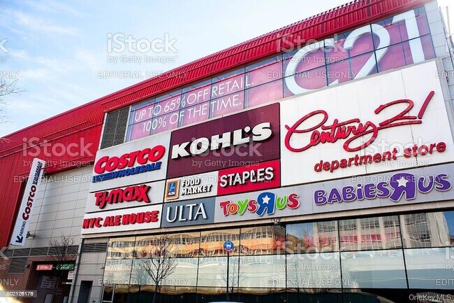 Building Photo - 61-15 98th St