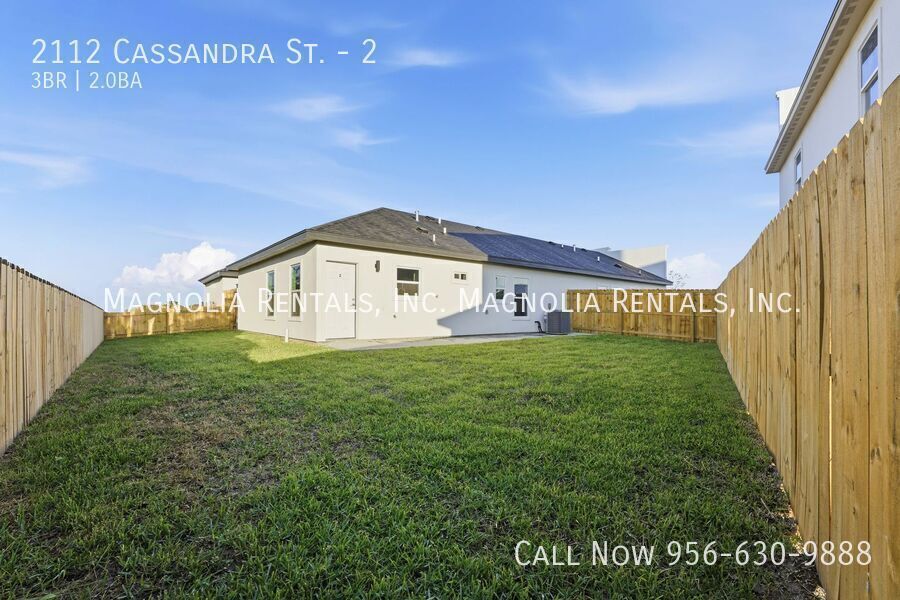 Building Photo - 2112 Cassandra St