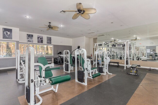 Building Photo - Luxury Living at The Falls - Ground floor ...