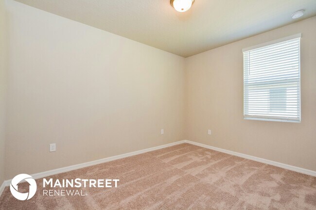 Building Photo - 1074 Oak Vly Dr