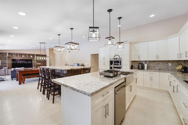 Primary Photo - 12710 SW 119th St