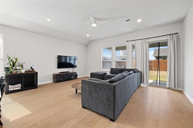 Building Photo - 8405 Hubble Walk