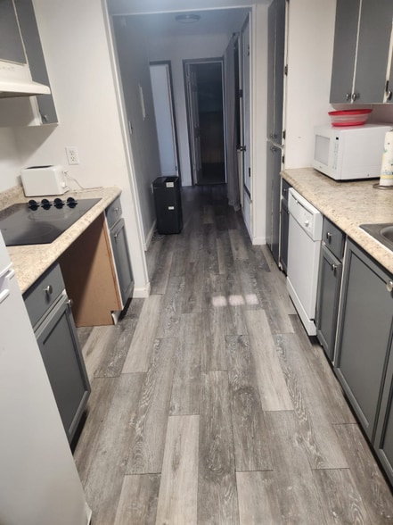 Building Photo - 365 Bluefish Dr