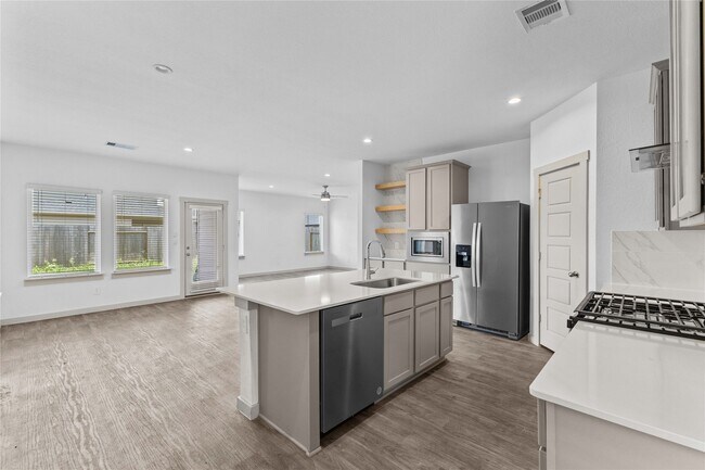 Building Photo - 2905 Highgate Hill Ln