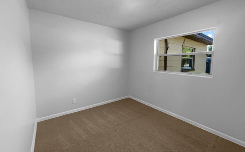 Building Photo - 2361 Leonid Rd