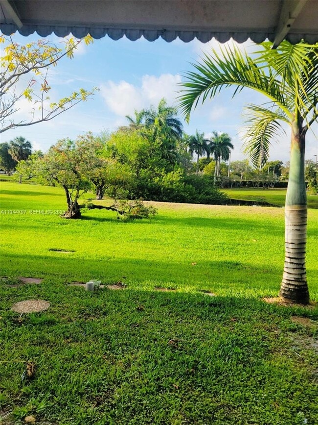 Building Photo - 6804 Brookline Dr