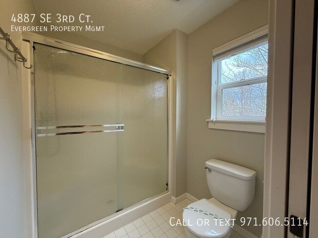 Building Photo - 4887 SE 3rd Ct