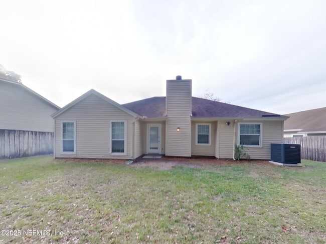 Building Photo - 3373 Millcrest Pl