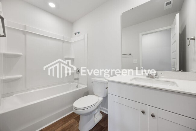 Building Photo - 1210 Willow Oaks Wy