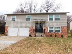 Building Photo - 2489 Millvalley Dr