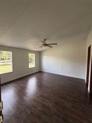 Building Photo - 2517 Willow Oak Ln