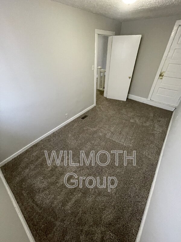 Building Photo - 37 N Randolph St