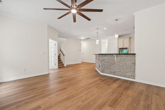 Building Photo - Available now. Beautiful 5 BR/2.5 BA Home in Swygerts Landing!