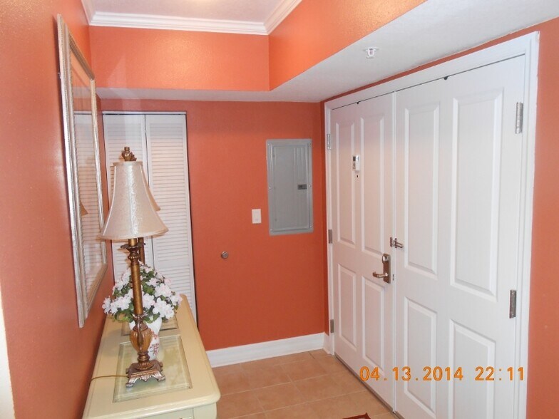 Building Photo - 4516 Seagull Dr