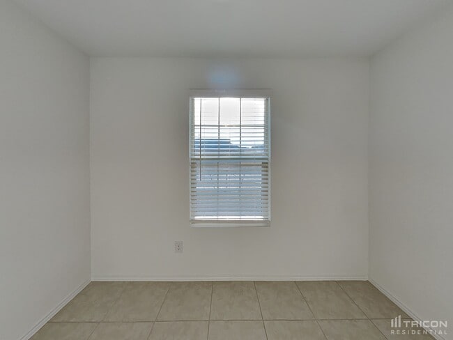 Building Photo - 6328 Bristolwood Dr
