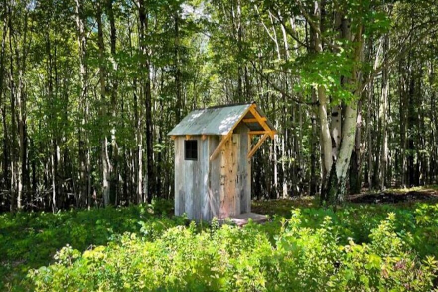 Building Photo - 385 Mountain Brook Rd