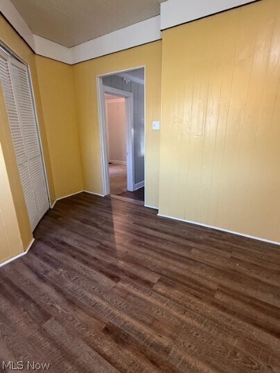 Building Photo - 107 W Main St