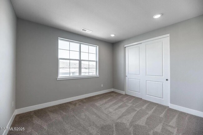 Building Photo - 7731 Enclave Ky Rd