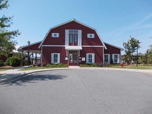 Building Photo - Beautiful 2 Story Corner Lot 3 Bed home in...