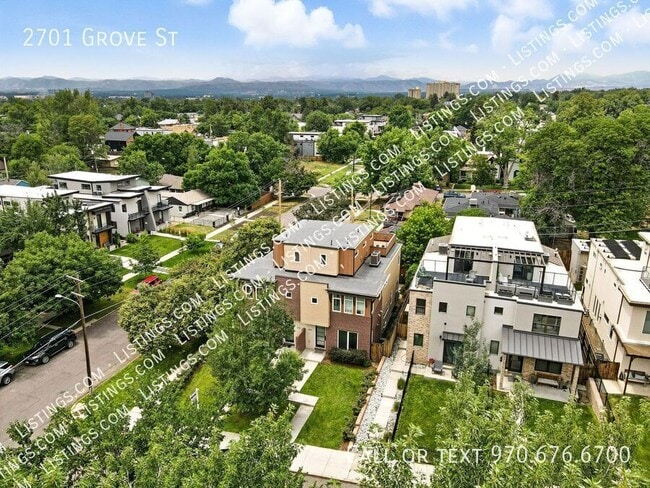 Building Photo - 2701 Grove St
