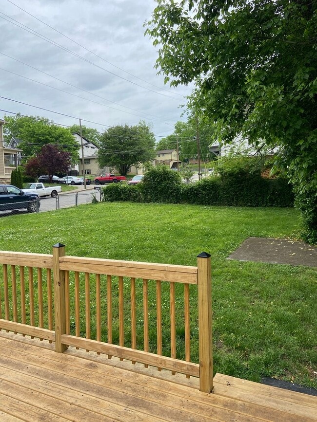 Building Photo - Cozy Cottage in Waverly Belmont Neighborho...
