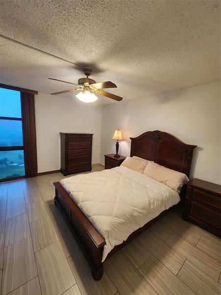 Building Photo - 20379 W Country Club Dr