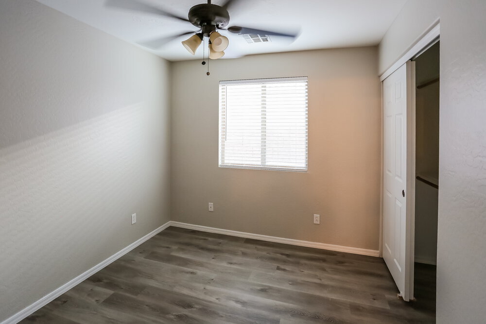 Building Photo - 6806 W Gary Way