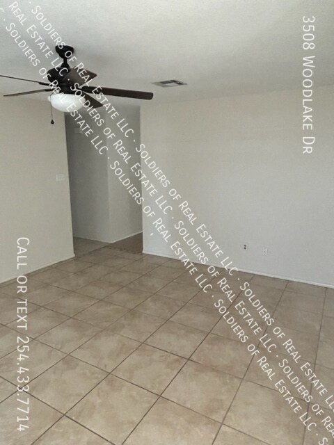 Building Photo - 3508 Woodlake Dr