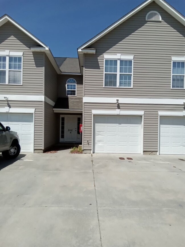 Primary Photo - Morehead City Townhouse