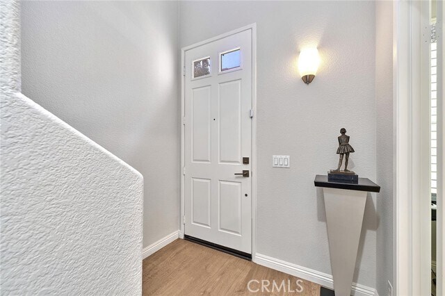 Building Photo - 1139 Elfstrom Dr