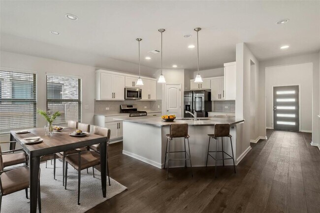 Building Photo - 420 Blue Oak Blvd