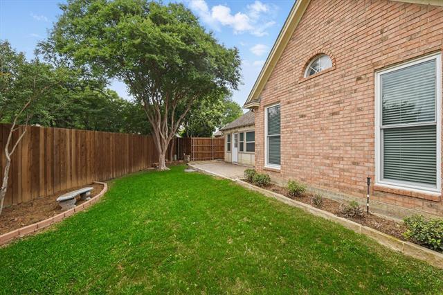 Building Photo - 2413 Oak Brook Dr