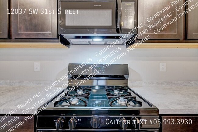 Building Photo - 12037 SW 31st St