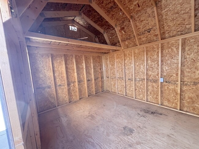 Building Photo - 1066 S 100 E
