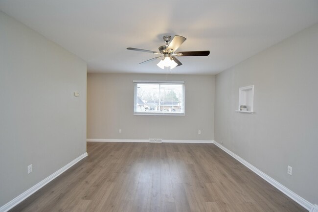 Building Photo - 7073 Monongahela Dr