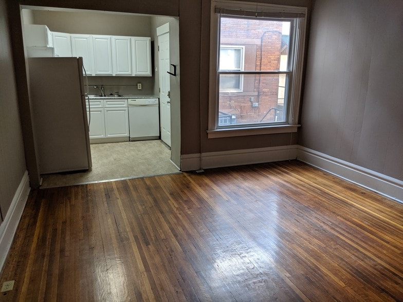 Building Photo - 1854 N 4th St