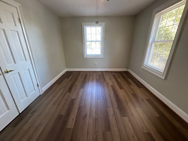 Building Photo - 1019 Monticello St