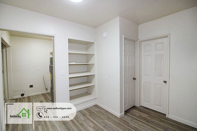 Building Photo - 3120 Pioneer Ln