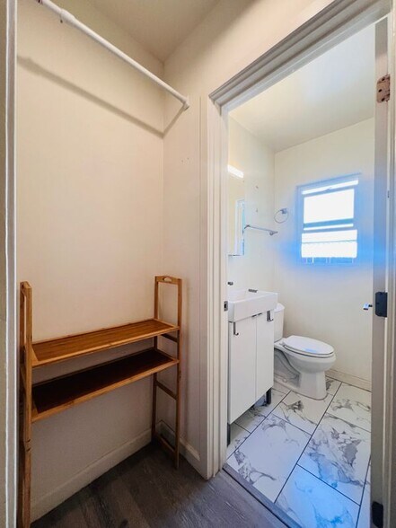 Building Photo - 5525 Harold Way