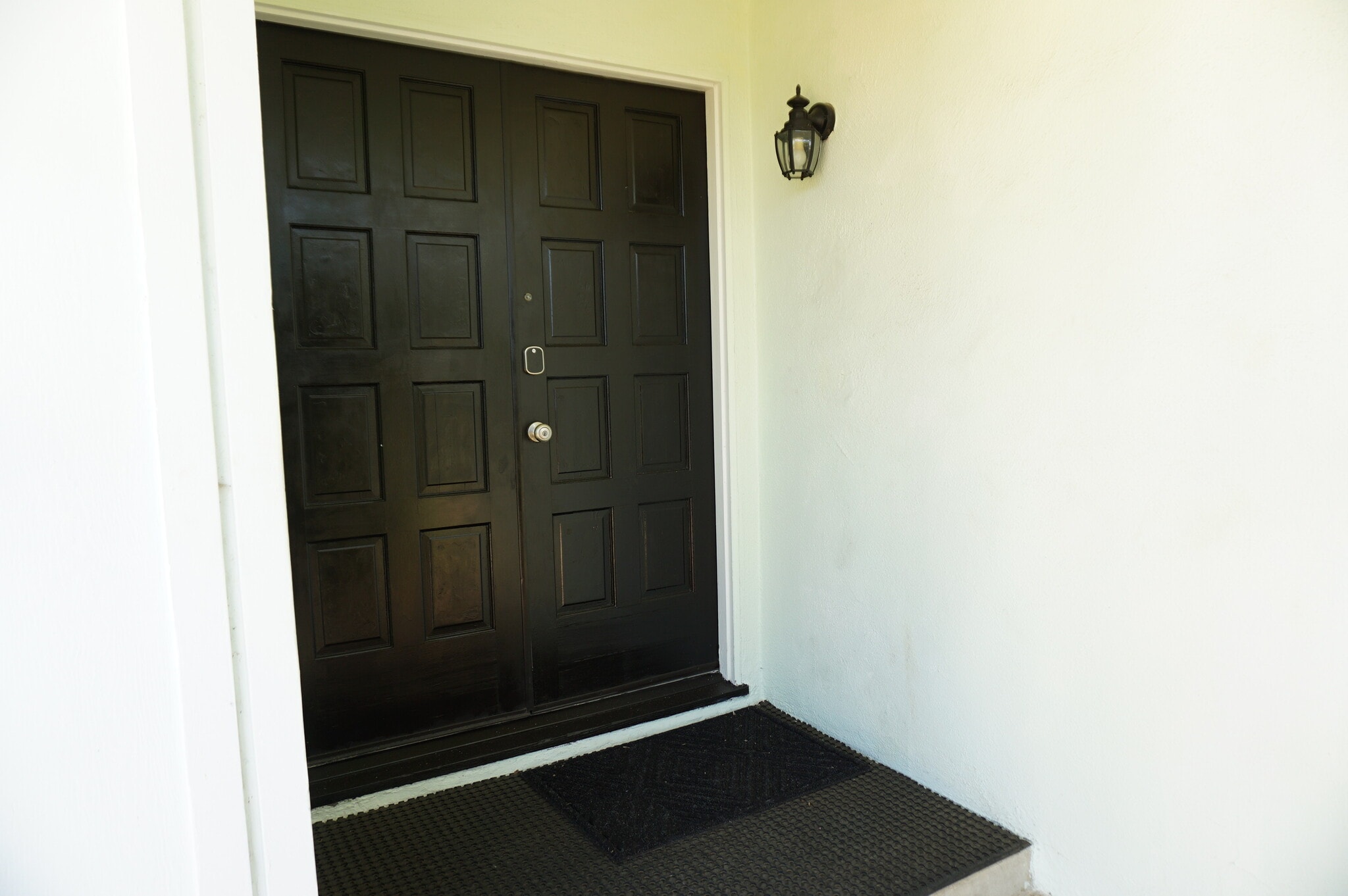 Building Photo - 18243 Superior St