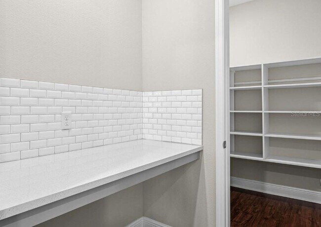 Building Photo - 7357 Alpine Butterfly Ln