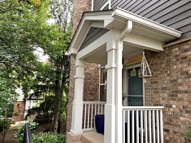 Building Photo - 67 Tanglewood Dr