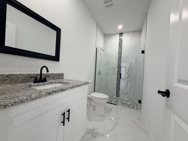 Building Photo - 2706 72nd St W